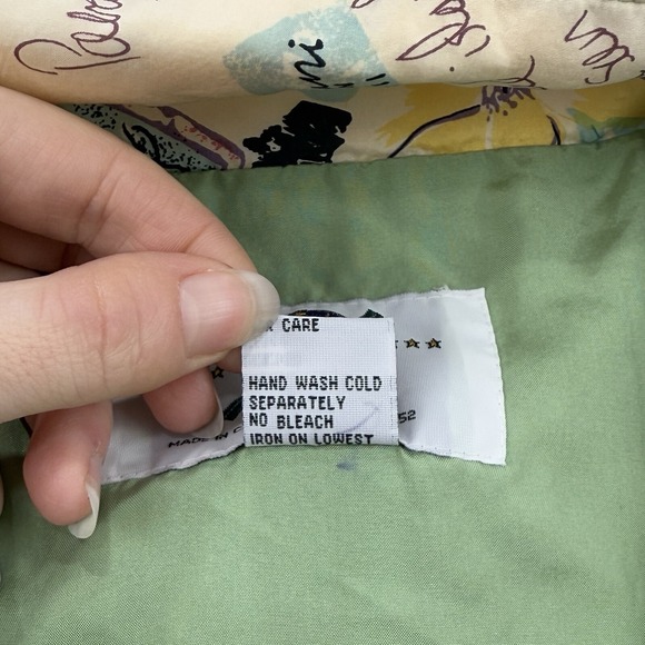 Swell Jacket Women's L Floral  VTG Hawaiian Post Card‎ 100% Silk Artsy Bomber - Picture 14 of 14